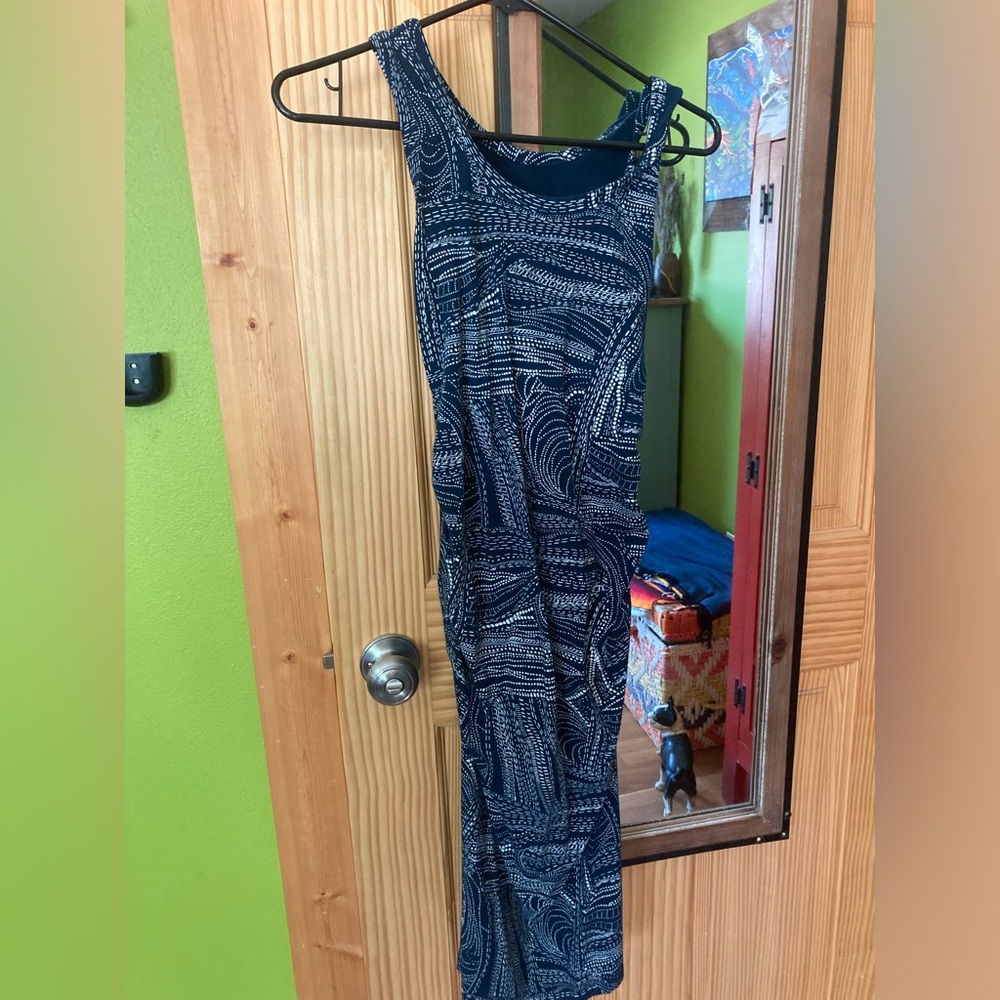 Liz Lange cotton/ spandex maternity dress. Size xs